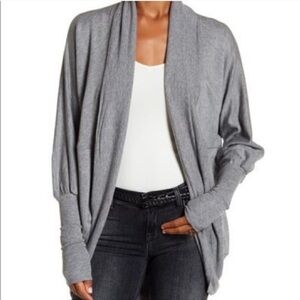 EUC NORMA KAMALI Grey batwing cocoon cardigan Size L